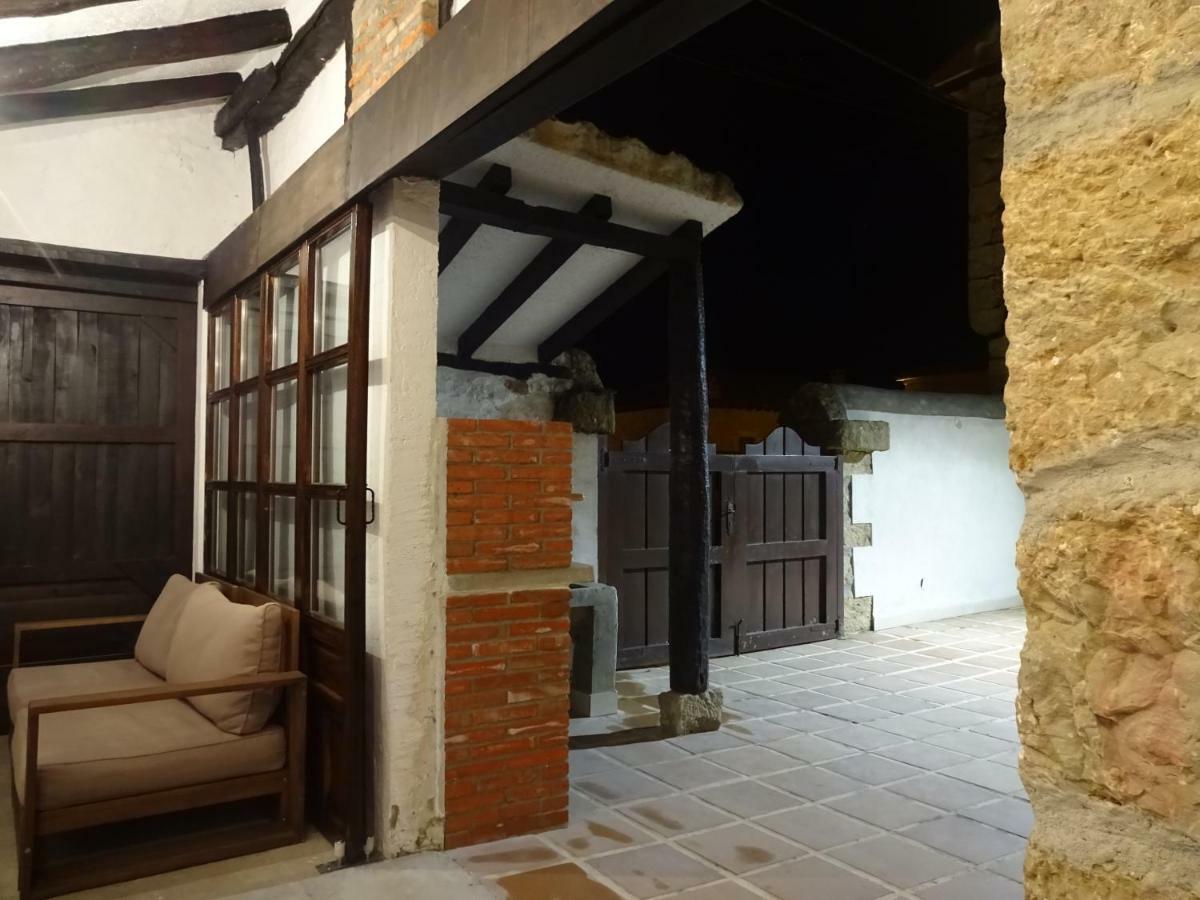 Casa De Aldea La Tienda De Villanueva Colombres Exterior photo
